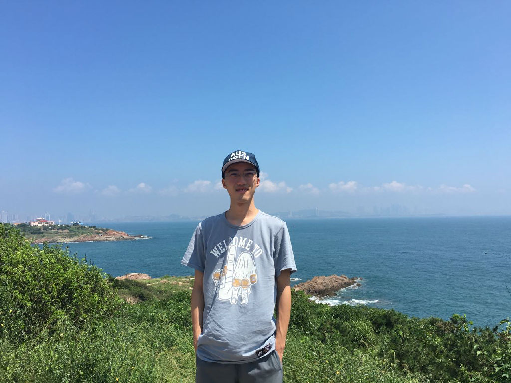 3.院学生会副主席 高圣程 (数媒学院2015级) 把吴钩看了,栏杆拍遍,无人会、登临意。.jpeg