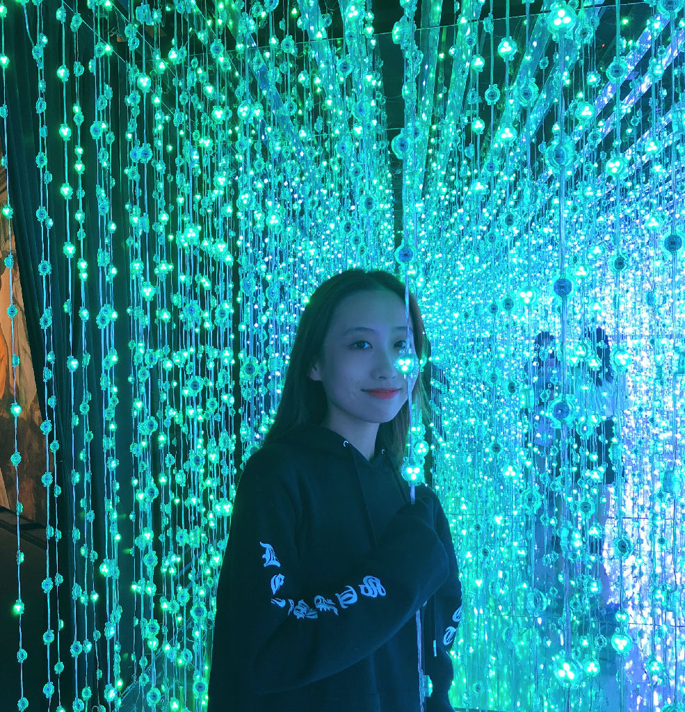 12 徐佳沂 数字媒体艺术学院 2016级 创新创业部部长Imagination is its own form of courage..jpg
